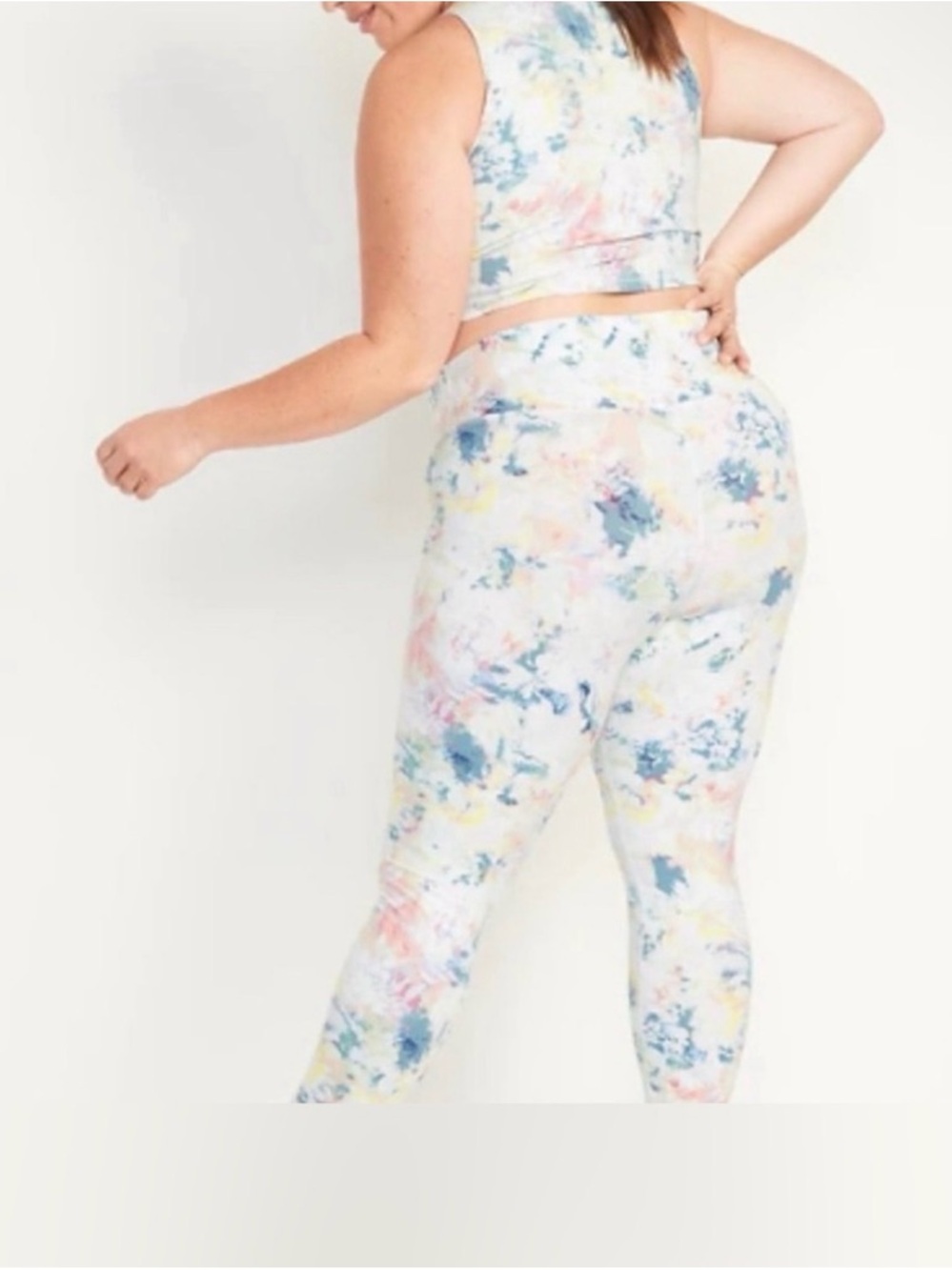 New 3 pairs Old Navy Watercolor Active Leggings NWOT